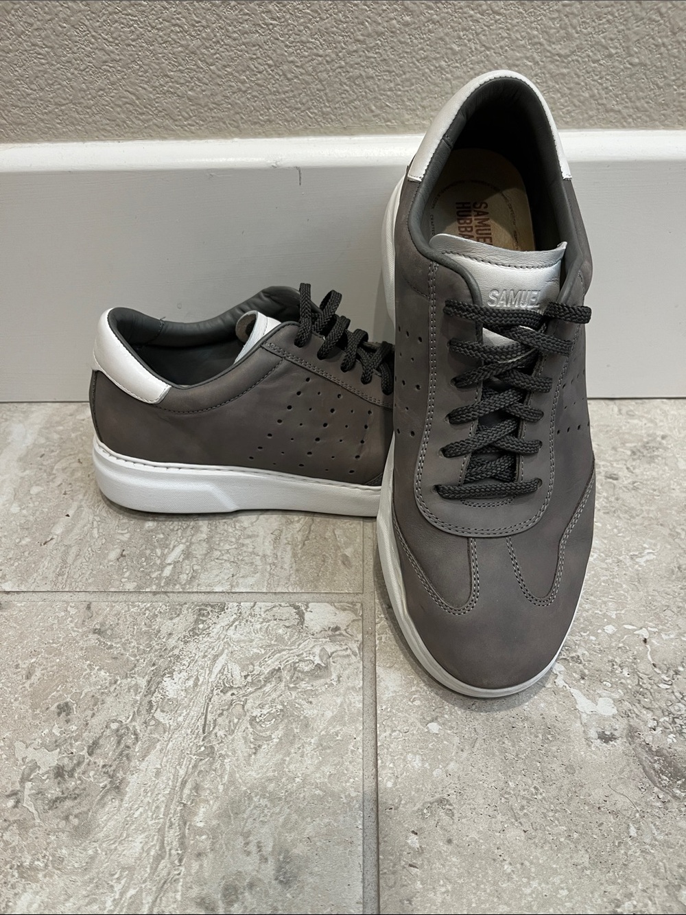 Samuel Hubbard Tiburon Men's Gray Low-Top Sneakers with White Collar - Picture 2 of 7